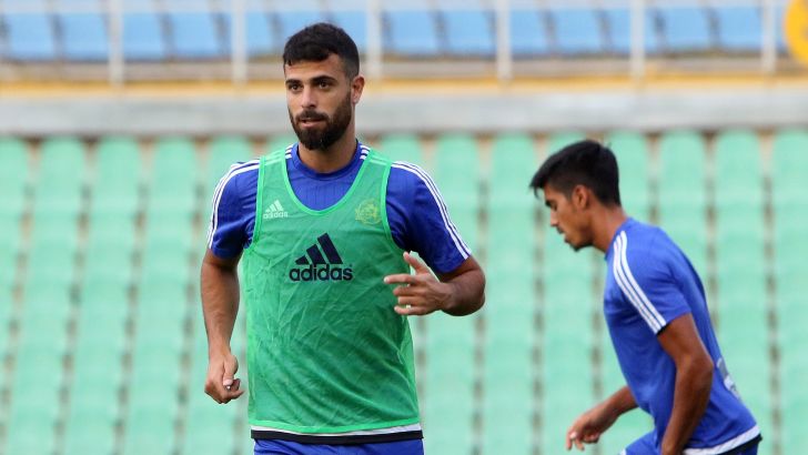 בן בסט. לא שולל מעבר לירושלים