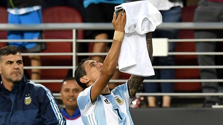 די מריה ביקש רשות מאמא שלו לשחק