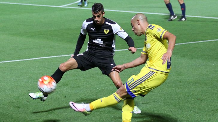 האזינו לניחושים