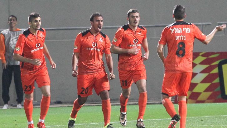 הכתומים רגועים