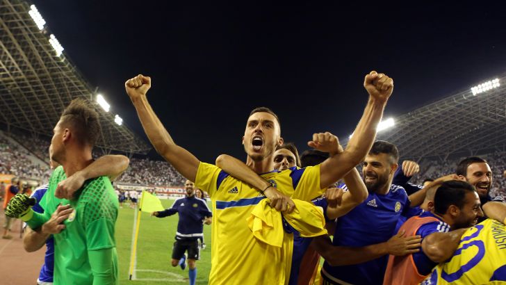 הצהובים בשלב הבתים