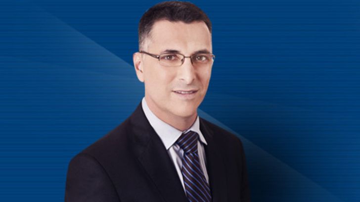 התקרב לדת לאחרונה. סער