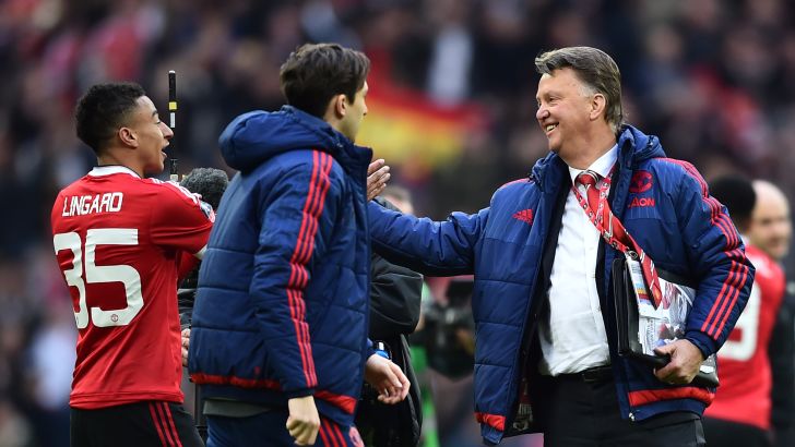 ואן חאל בסיום. בפורטוגל מתעקשים שמוריניו מגיע