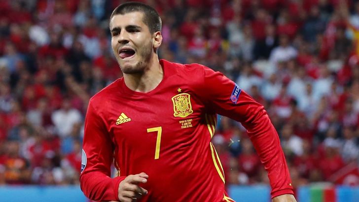 ותודה לפלאטיני על 24 נבחרות