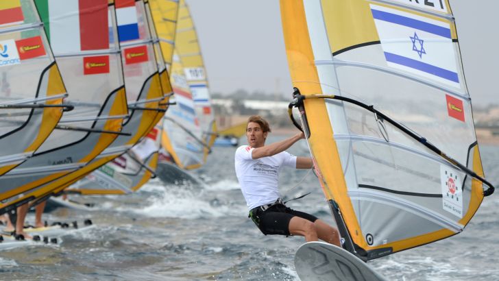 משיח. יוצא לפינלנד