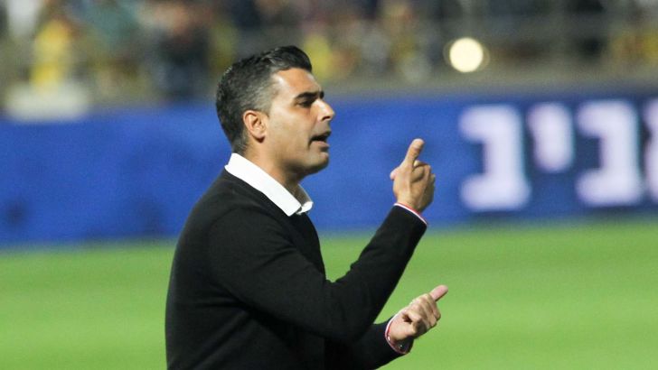 סילבס. רוצה לקחת נקודות בדרך להיסטוריה