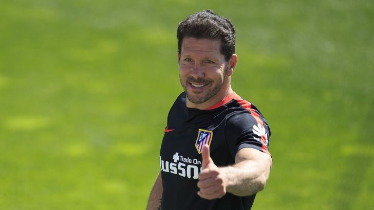 סימאונה. יקבל את ההצעה?