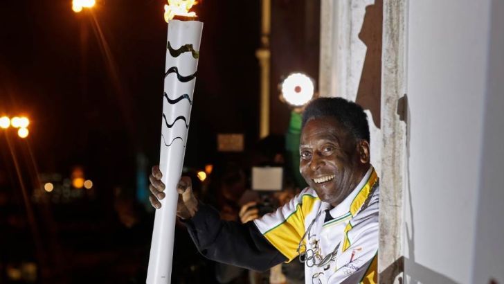 פלה. נבחר בעבר לספורטאי המאה של הוועד האולימפי