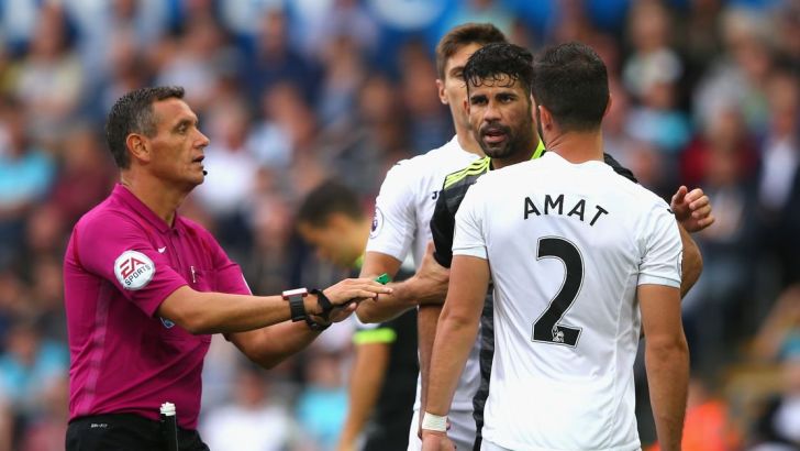 קוסטה בעוד עימות