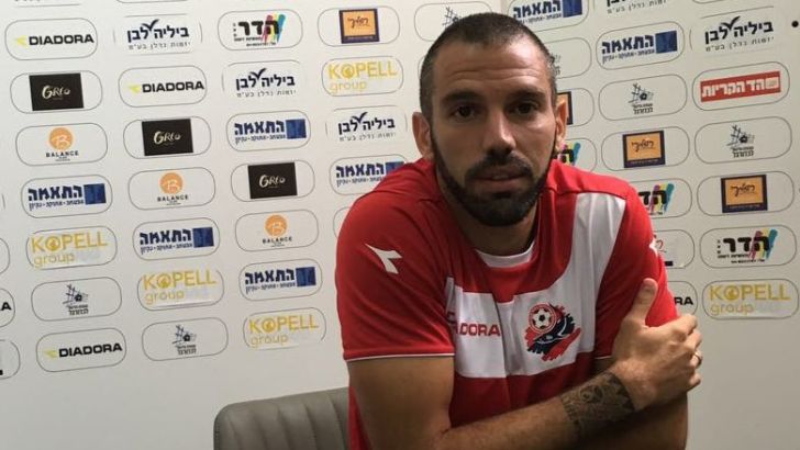 קפילוטו. יודע שאסור לקבוצתו למעוד