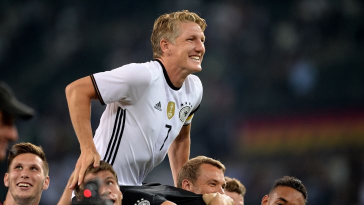 שויינשטייגר נפרד כמו גדול