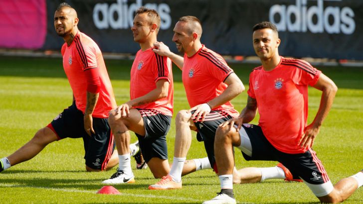 שחקני באיירן