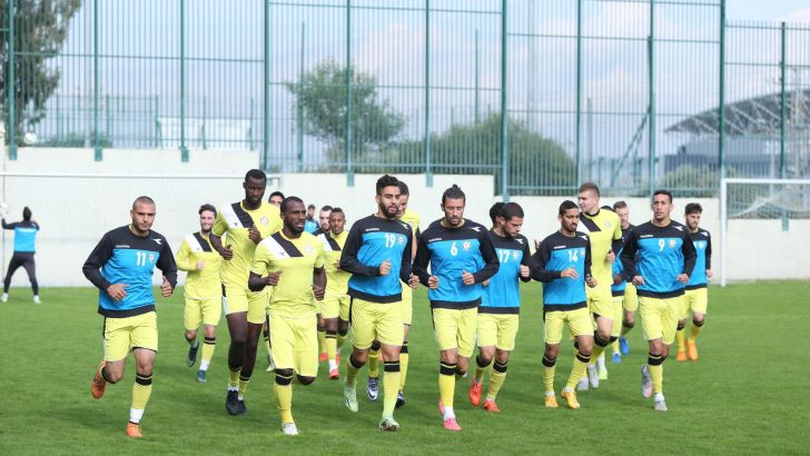 שחקני נתניה. מי ישלם להם