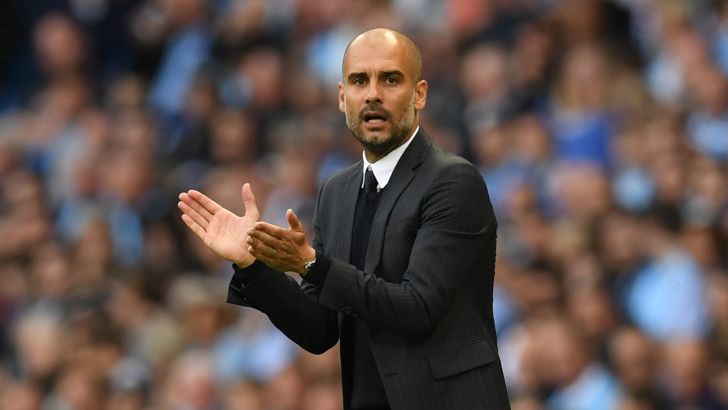 שלוש נקודות בבכורה. פפ