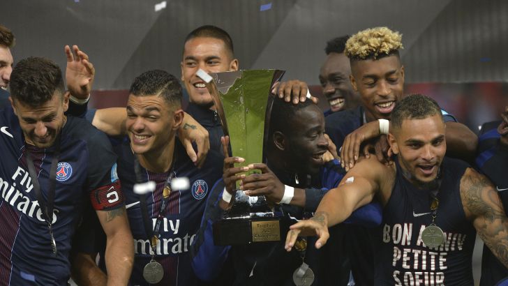 תואר ראשון העונה לפאריס