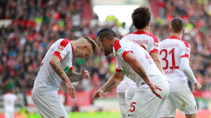 אאוגסבורג בורחת לחבורת התחתית