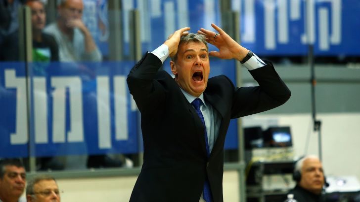 בגאצקיס. שיחקנו בטיפשות