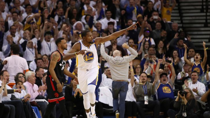 דוראנט מקפיץ את אוהדי גולדן סטייט