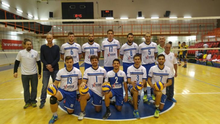 הדהימו בחוץ