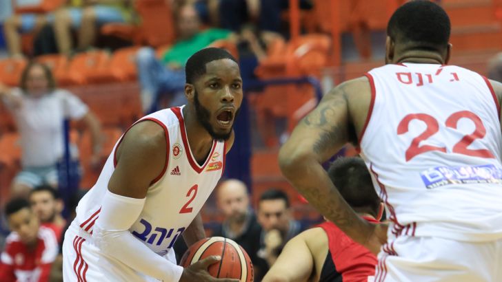 הצטיין בארנה