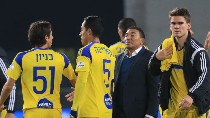 וידיגאל וקיארטנסון. האיסלנדי יחזור עד שבת?