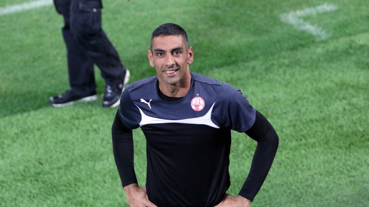 ייפגע במועדון כולו