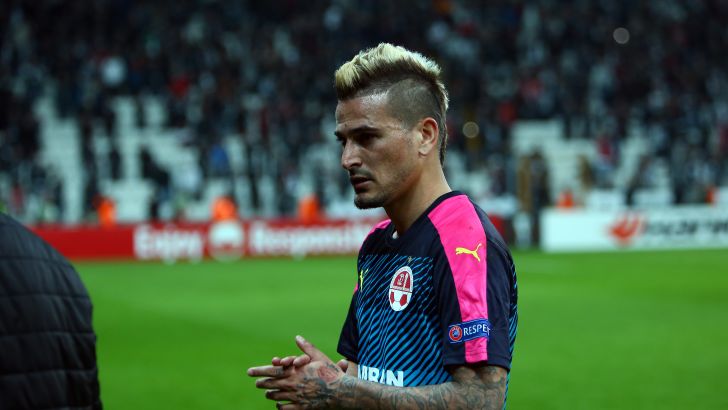 יסכים לעבור לטורקיה?