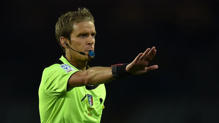 כבר לא לבד. שופט המשחק