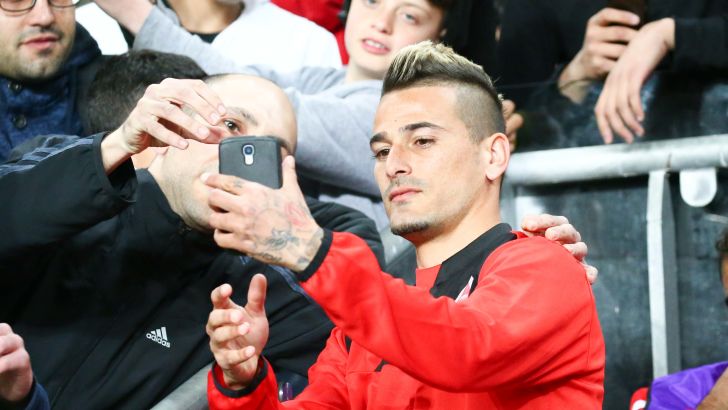 מאור בוזגלו. אבא חתם איתו