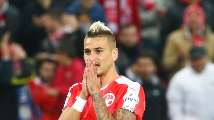 מאור בוזגלו. מצפים לנס