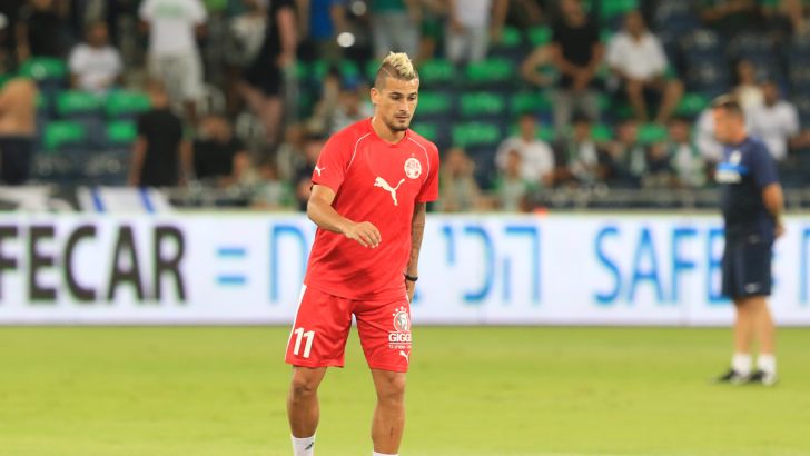 מאור בוזגלו. על הכוונת