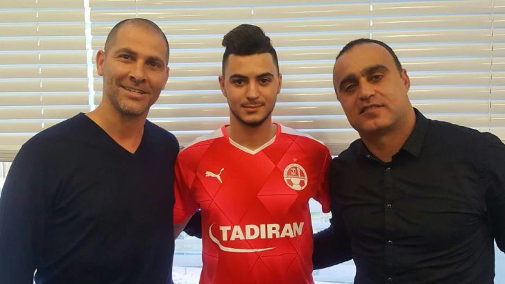 מצטרף לאלופה. חלאיילה מוצג