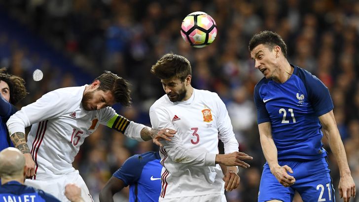 ראמוס ופיקה. חברים ויריבים