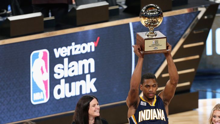 רובינסון ג'וניור מציג תואר אישי