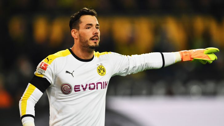 רומן בורקי. עומס יתר על היד שנשברה