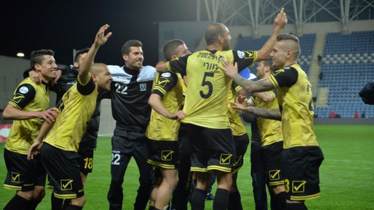 שחקני ביתר ירושלים חוגגים