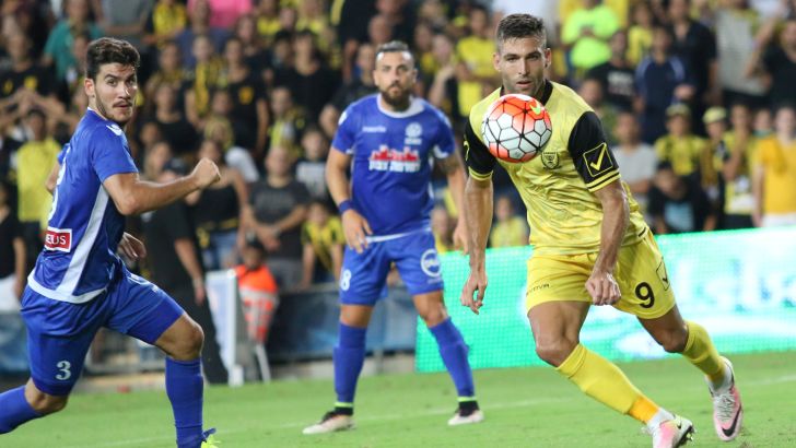 שכטר. כנראה במושבה נגד מכבי פת