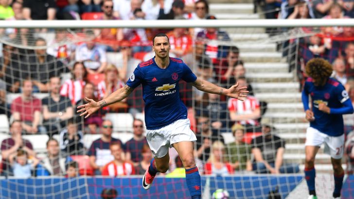 זלאטן חוגג שער 17 בליגה העונה