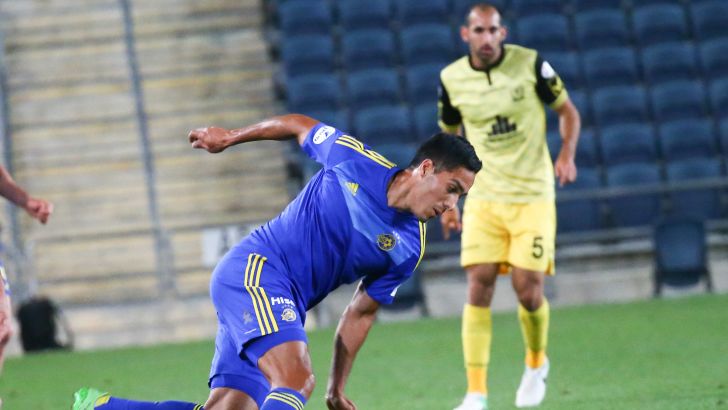 אוסקר סקאריונה