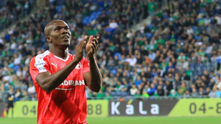 טוני וואקמה