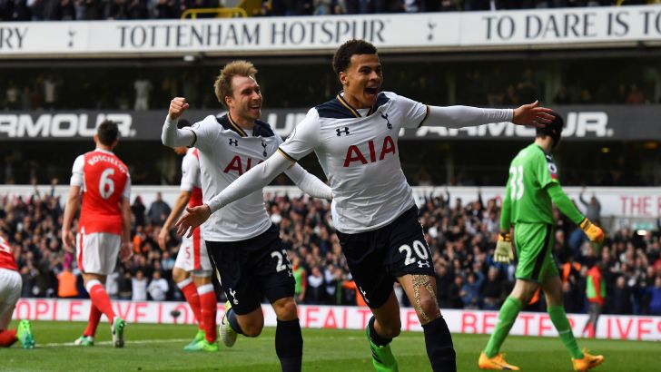 דלה עלי חוגג עם כריסטיאן אריקסן