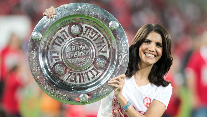 אלונה ברקת אלופה