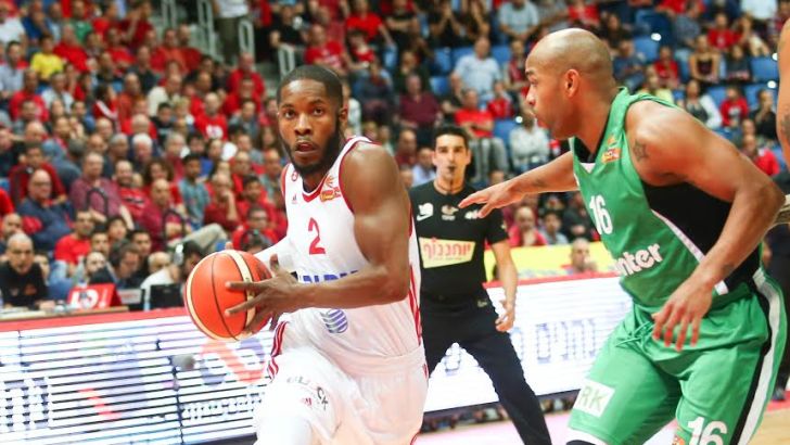 הפועל ירושלים בקרב ביתי מול מכבי חיפה