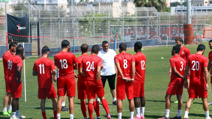 מנחם קורצקי