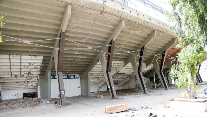 איצטדיון בלומפילד