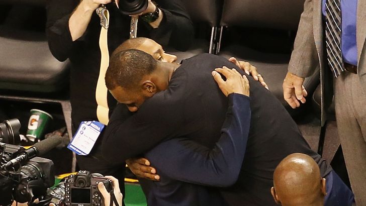 לברון ג'יימס ואייזאה תומאס