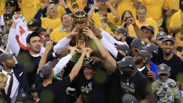 גולדן סטייט אלופה