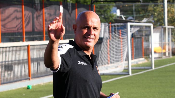 יוסי אבוקסיס