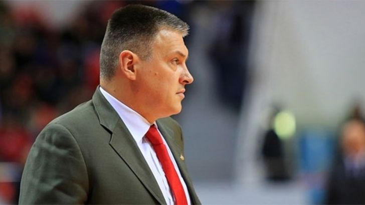 פשוטין. פעם ראשונה מחוץ לרוסיה?