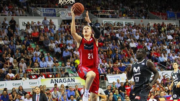 רובין בנזינג